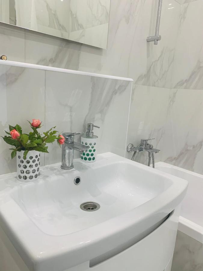 יוז'ני New Appartment In Yuzhny מראה חיצוני תמונה