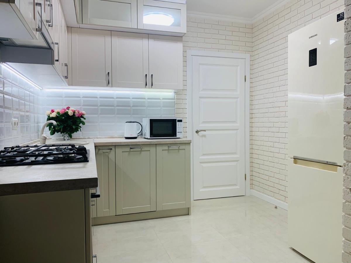 יוז'ני New Appartment In Yuzhny מראה חיצוני תמונה